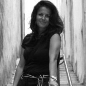 Meet your Posher, Connie